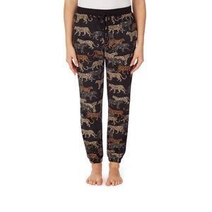 Women’s sleep pants